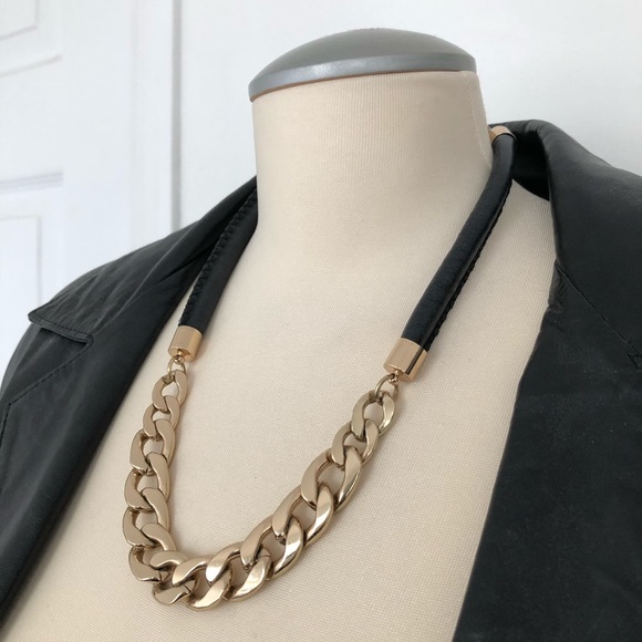 Chain necklace - Picture 2 of 2